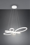 Lampa wisząca Fly z białymi, okrągłymi elementami LED w różnych rozmiarach, zawieszona na cienkich linkach. Kąt ujęcia frontalny, z jasnym tłem. Wydaje się nowoczesna i minimalistyczna, idealna do nowoczesnych wnętrz.