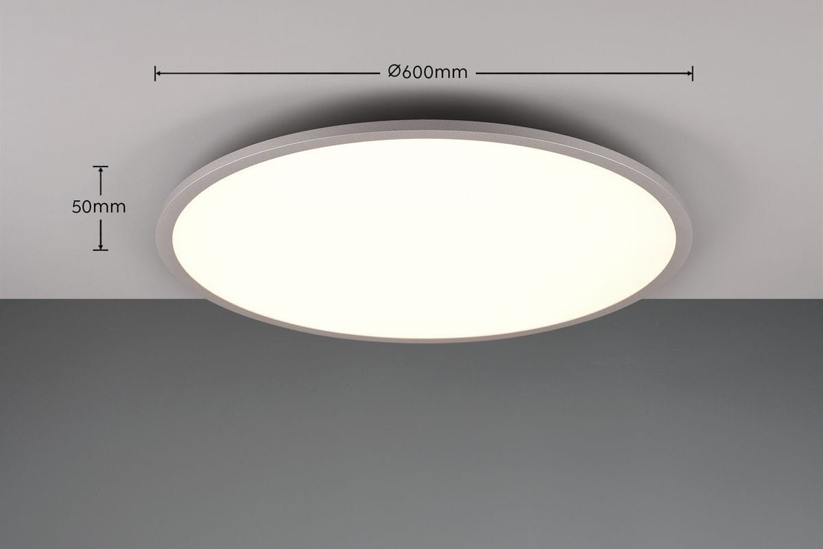 Plafon Yuma w kolorze tytanowym, okrągły, o średnicy 600 mm i wysokości 50 mm, z funkcją RGB i pilotem. Źródło światła LED 35W+4W. Prosty design, montowany na suficie, idealny do nowoczesnych wnętrz.