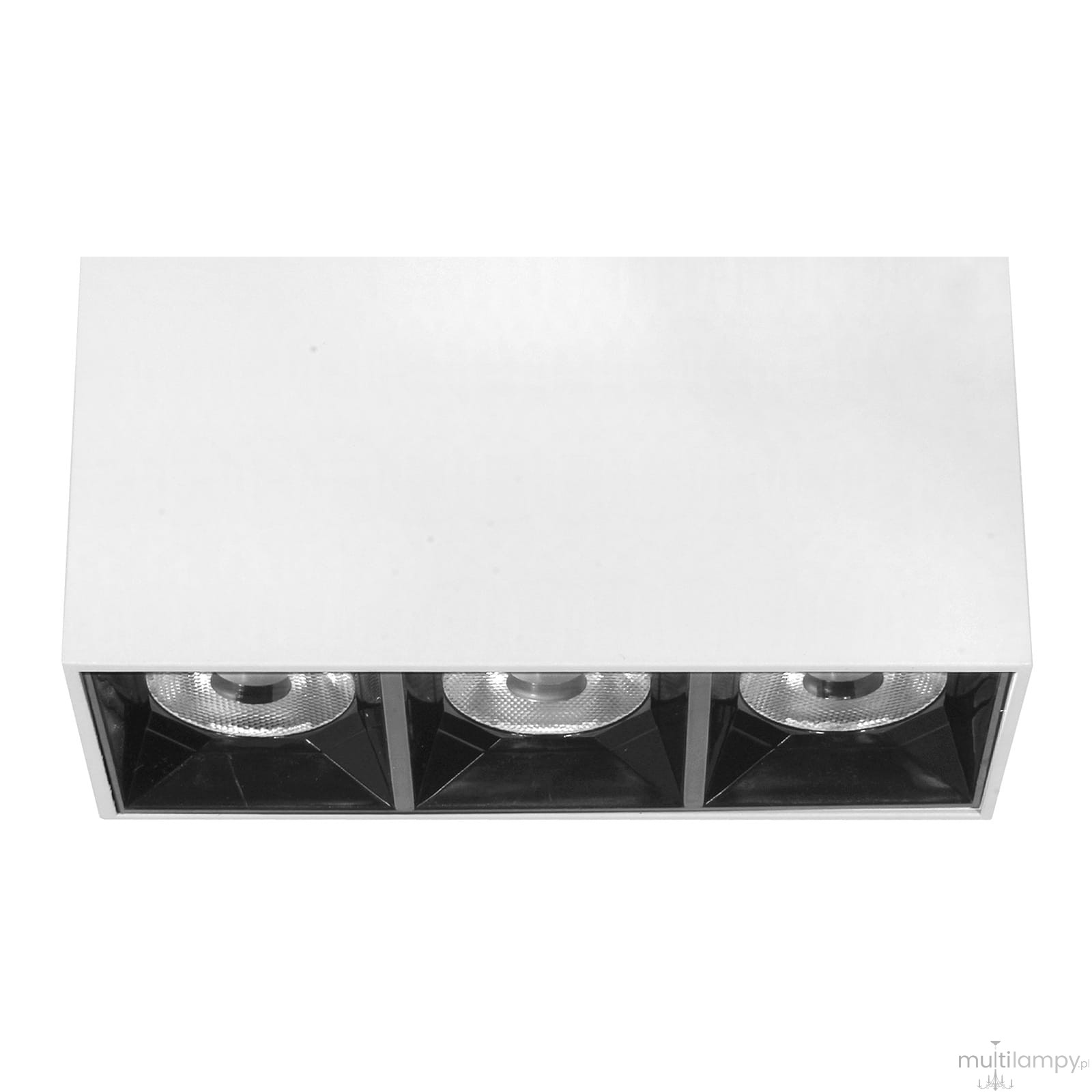 Lampa sufitowa LED w kolorze białym i czarnym, z trzema źródłami światła. Prostokątna konstrukcja z matowym wykończeniem, umieszczona w pozycji poziomej, z widocznymi reflektorami w czarnych osłonach. Jasność 4000K, moc 9W.