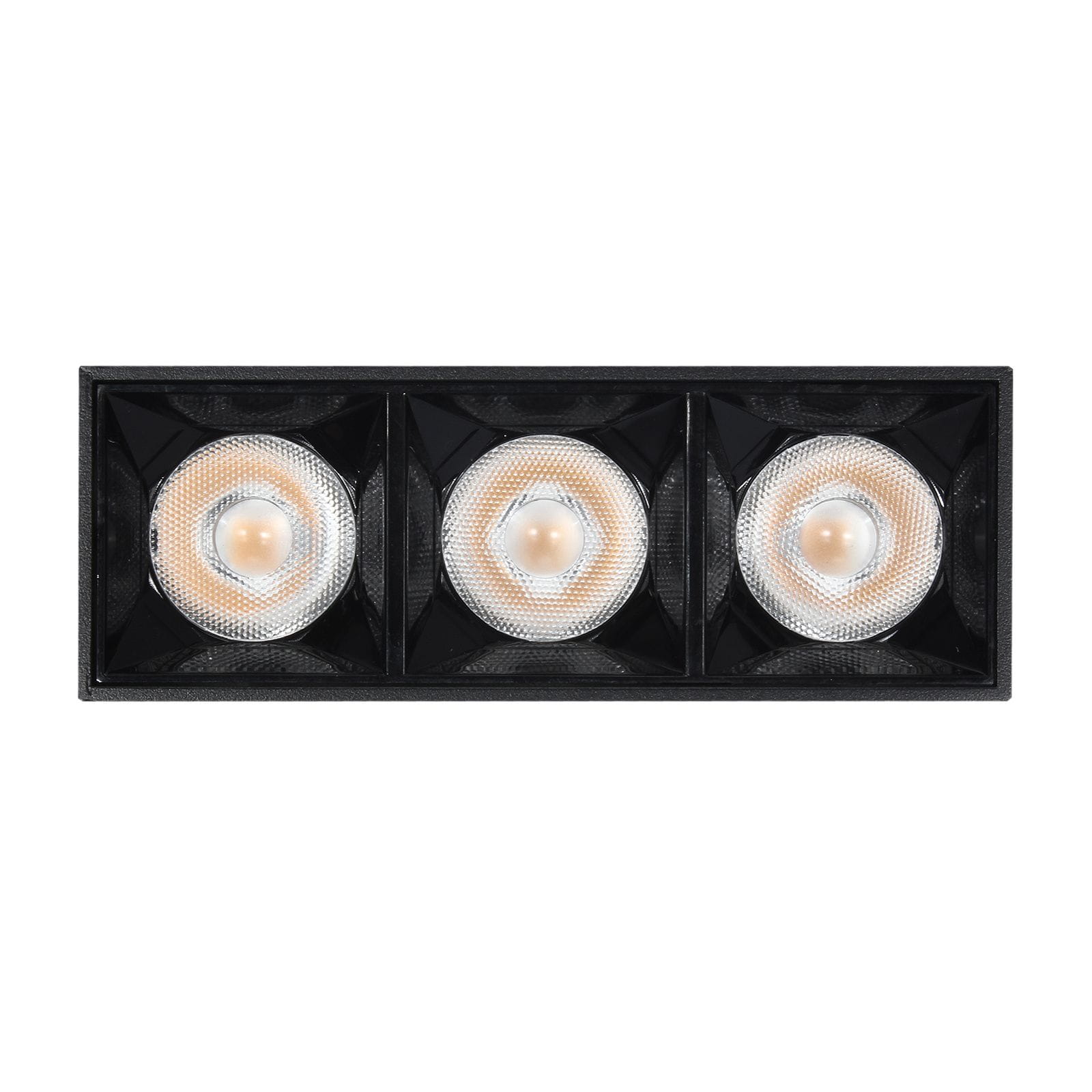 Czarna lampa sufitowa LED o mocy 9W z trzema okrągłymi źródłami światła. Kąt ujęcia frontalny, ukazuje matową powierzchnię obudowy oraz przezroczyste klosze z drobną teksturą. Temperatura barwowa 4000K, odpowiednia do oświetlenia wnętrz.