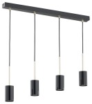Lampa wisząca Frigga z czterema oprawami na żarówki GU10, w kolorze czarnym z metalowymi złotymi detalami. Ułożona poziomo na prostokątnej podstawie, z długimi przewodami. Idealna do nowoczesnych wnętrz.