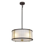 Lampa wisząca Corona w starym brązie z trzema oprawami E27. Okrągły klosz z przezroczystego materiału, z delikatnym żłobieniem, zawieszony na cienkim przewodzie. Złote detale podkreślają elegancki design.