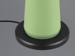 Lampa stołowa Fungo zewnętrzna, zielona, o cylindrycznym kształcie z matową fakturą. Ustawiona na okrągłej, czarnej podstawie. Widoczny kabel zasilający. Idealna do użytku na zewnątrz.