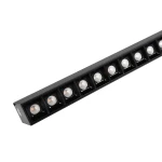 Czarna lampa wisząca Sigi I z jednym źródłem LED o mocy 36W i temperaturze barwowej 3000K, w formie prostokątnego, matowego korpusu z widocznymi diodami LED, zamontowana pod kątem.