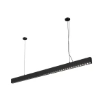 Lampa wisząca Sigi I w kolorze czarnym, z prostokątnym kloszem, zawieszona na dwóch cienkich linkach. Wyposażona w diodę LED o mocy 36W i temperaturze barwowej 3000K, idealna do nowoczesnych wnętrz.