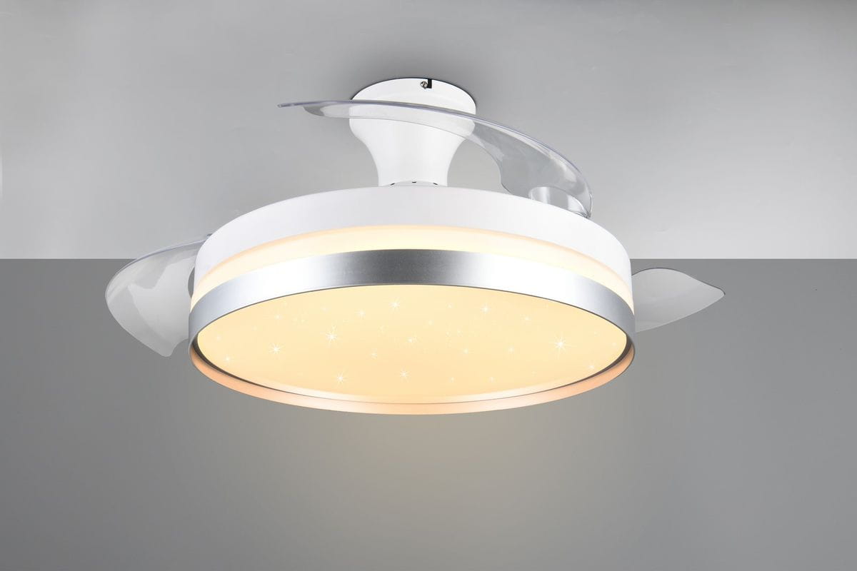 Lampa sufitowa Lindberg z wentylatorem, biała z tytanowym wykończeniem, okrągła, z przezroczystymi elementami. Źródło światła LED 1x35W, z pilotem do zdalnego sterowania. Montowana na suficie, w pozycji wiszącej, z delikatnym podświetleniem.
