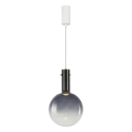 Czarna lampa wisząca Toronto z mocowaniem na żarówkę GU10. Szklana kula z gradientowym efektem, wisząca na cienkim przewodzie z metalowym uchwytem. Prosta forma, idealna do nowoczesnych wnętrz.