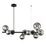 Lampa wisząca Mila z 10 źródłami światła G9, w kolorze czarnym. Konstrukcja z metalowym stelażem i kulistymi, szklanymi kloszami w odcieniu ciemnego szkła. Ujęcie frontalne, zawieszona na cienkim przewodzie.