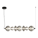 Lampa wisząca Daphne w kolorze czarnym, z jedną żarówką LED o mocy 40W. Składa się z sześciu szklanych kul w różnych rozmiarach, zawieszonych na cienkim przewodzie. Prosta, nowoczesna konstrukcja z okrągłym mocowaniem sufitowym.