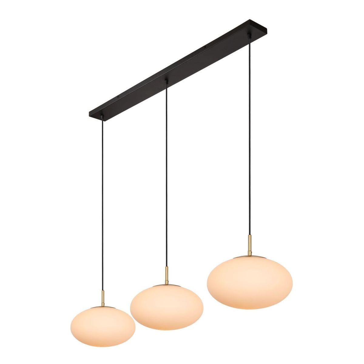 Lampa wisząca Elysee z trzema kulistymi kloszami w kolorze mlecznym, zawieszona na czarnym stelażu z elementami w kolorze złotym. Klosze mają gładką, zaokrągloną formę, a całość jest zawieszona na cienkich linkach.