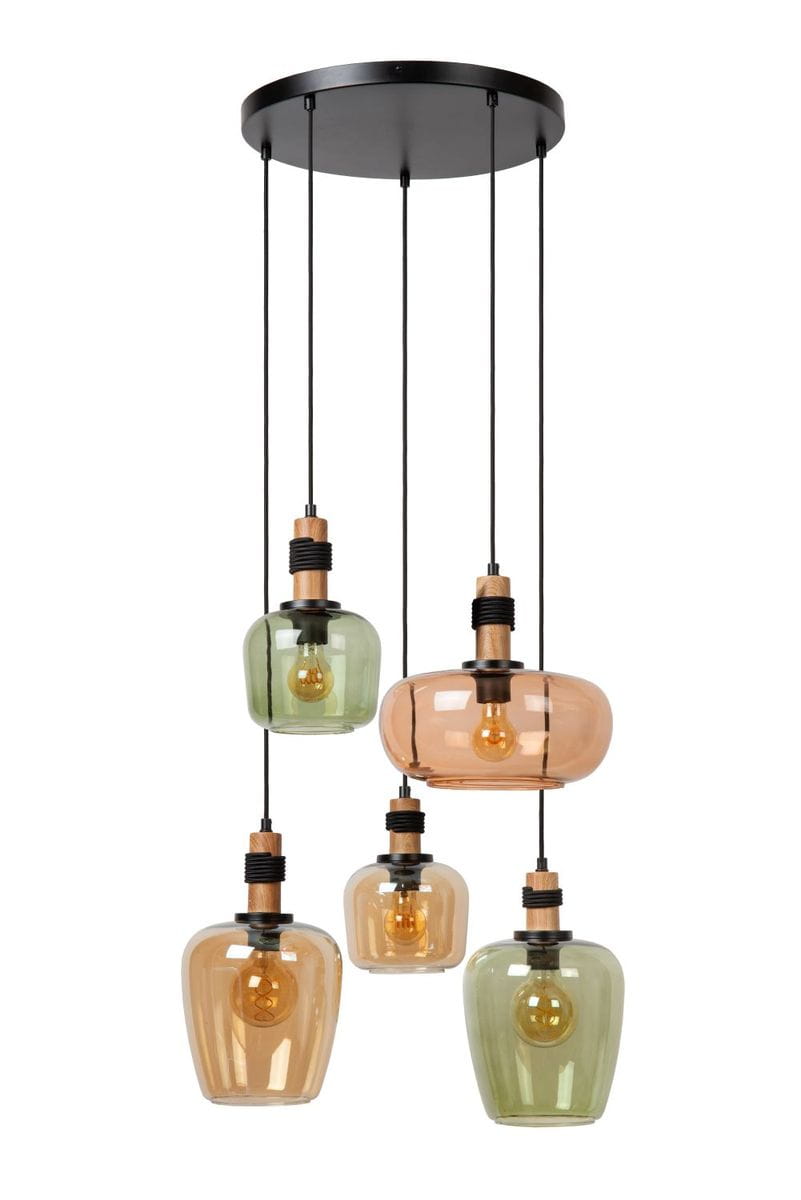 Lampa wisząca Ilona z pięcioma kloszami w kolorze zielonym i pomarańczowym, z metalowym czarnym stelażem. Klosze o różnych kształtach, zawieszone na cienkich linkach. Widoczne żarówki E27, elementy drewniane przy mocowaniach.