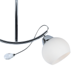 Lampa wisząca Connor z podwójnym źródłem światła E27, w kolorze chromu i bieli. Okrągła, mleczna szklana klosz, ozdobiona elementem z kryształu. Ujęcie z góry, pokazujące detal konstrukcji i kształt klosza.