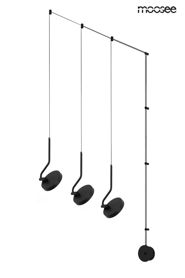 Lampa wisząca Flat 3xLED/30W w kolorze czarnym, z trzema okrągłymi źródłami światła na długich, cienkich zawieszeniach. Produkt z minimalistycznym designem, zawieszony na metalowej rurze, stanowiący elegancki element oświetlenia wnętrz.