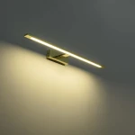Kinkiet LED Isla IP44 w kolorze złotym, prostokątny, montowany na ścianie. Emituje ciepłe światło, złożony z cienkiego panelu i metalowej podstawy. Ujęcie frontalne, na jednolitym tle, podkreślające minimalistyczny design.