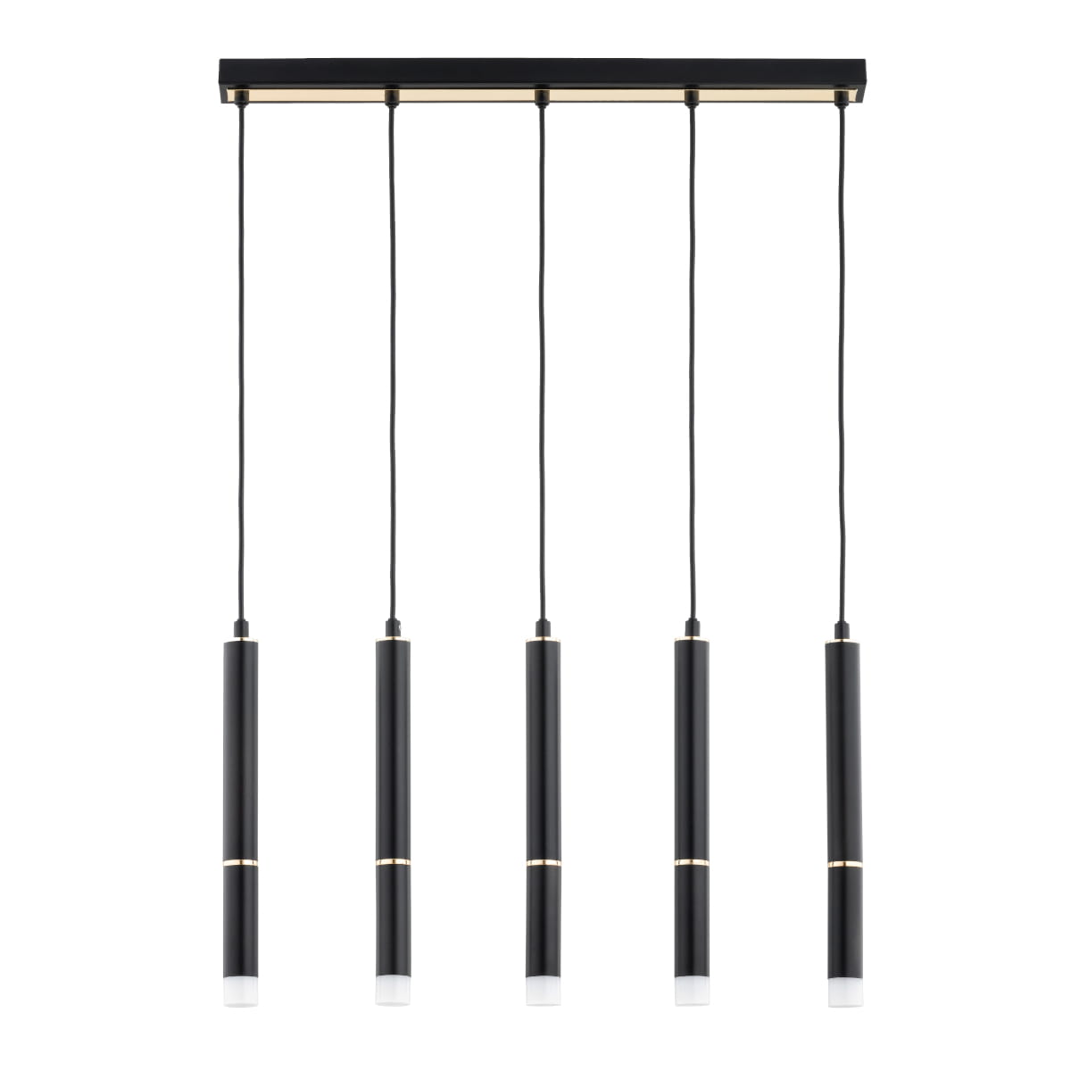Lampa wisząca Derso w kolorze czarnym, z pięcioma cylindrycznymi kloszami, zawieszona na cienkich linkach. Klosze mają matowe wykończenie z białymi końcówkami. Metalowa podsufitka w kolorze czarnym z złotymi akcentami. Idealna do nowoczesnych wnętrz.