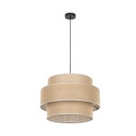 Lampa wisząca Calisto D50 z trzema gniazdami E27, w kolorze czarnym i brązowym. Posiada trzy okrągłe klosze z materiału w odcieniu jasnego brązu, zawieszona na cienkim, czarnym przewodzie. Idealna do nowoczesnych wnętrz.