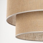 Lampa wisząca Calisto D50 w kolorze czarnym i brązowym z trzema oprawami E27. Widoczne są dwa okrągłe klosze w jasnobrązowym materiale tekstylnym, z białym wykończeniem na krawędziach. Klosze umieszczone są jeden pod drugim, tworząc warstwowy efekt.