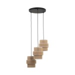 Lampa wisząca Calisto z trzema kloszami w kolorze brązowym, wykonanymi z materiału, zawieszona na czarnych przewodach. Klosze mają cylindryczny kształt, z delikatnym wykończeniem. Montaż na okrągłej, czarnej podstawie sufitowej.