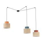 Lampa wisząca Duo z trzema kloszami E27 w kolorach pomarańczowym, niebieskim i czerwonym, wykonana z juty. Klosze zawieszone na czarnych linkach, umocowane do sufitowego mocowania. Idealna do nowoczesnych wnętrz.