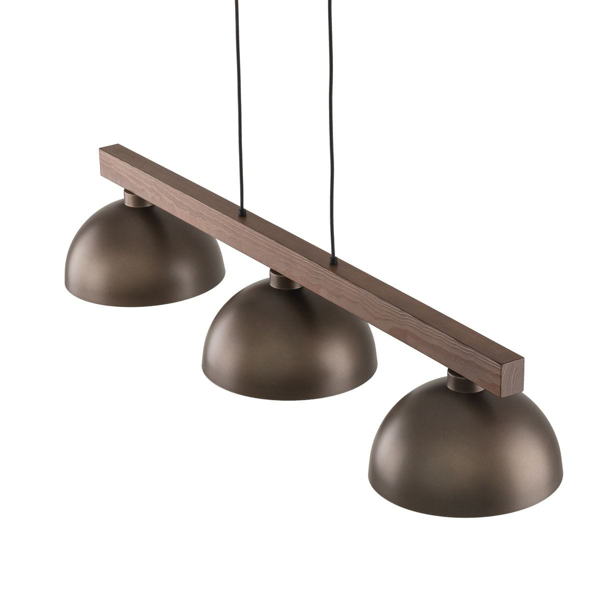 Lampa wisząca Oslo z trzema kloszami w kolorze brązowym, zawieszona na drewnianym stelażu. Klosze mają kształt półkulisty, a całość utrzymana jest w minimalistycznym stylu. Długość zawieszenia z regulowanymi kablami.