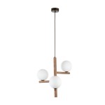 Lampa wisząca Estera w kolorze brązowym z ciemnego drewna z trzema białymi, okrągłymi kloszami. Produkt zawieszony na cienkim przewodzie, z metalowym mocowaniem sufitowym. Stylowy design z geometrycznym układem elementów.