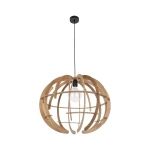Lampa wisząca Venus L, z czarnym mocowaniem i kloszem z jasnego drewna w formie otwartej kuli. Wyposażona w jedno gniazdo E27. Zawieszona na czarnym przewodzie, idealna do nowoczesnych wnętrz.