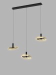 Lampa wisząca Brest z trzema okrągłymi źródłami LED, czarna z złotymi akcentami. Ułożona na czarnym stelażu, zwisająca na cienkich linkach, tworzy nowoczesny design. Idealna do aranżacji wnętrz. Tło jasnoszare.