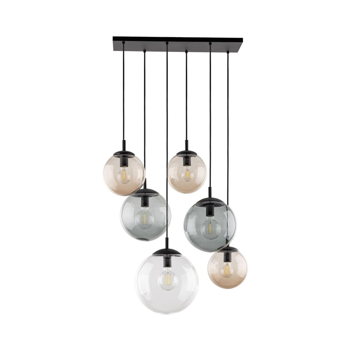 Lampa wisząca Esme z sześcioma kloszami E27 w różnych kolorach (szary, przezroczysty, brązowy) na czarnych linkach, zawieszona na prostokątnej podstawie. Klosze mają okrągły kształt, różnią się wielkością i wysokością zawieszenia.