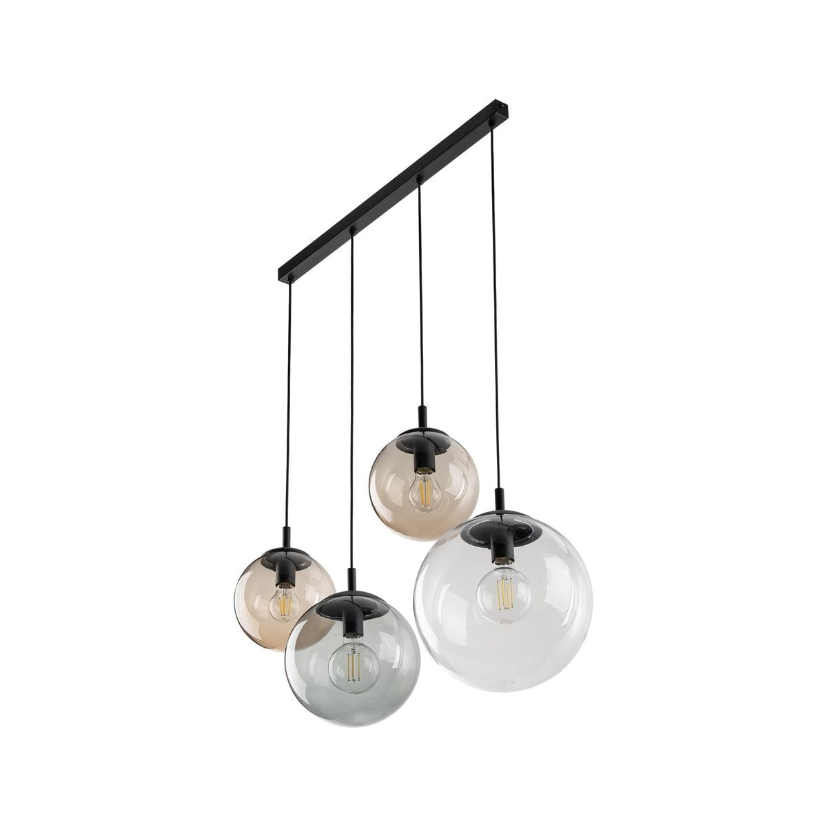 Lampa wisząca Esme z czarnym metalowym stelażem i czterema szklanymi kloszami w odcieniach przezroczystym, szarym i brązowym. Klosze w różnych rozmiarach, zawieszone na czarnych przewodach. Idealna do nowoczesnych wnętrz.