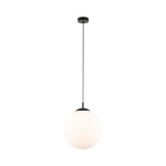 Lampa wisząca Esme D35 z pojedynczym źródłem światła E27, z czarnym metalowym mocowaniem i białą, okrągłą kloszem z matowego szkła. Zawieszona na cienkim przewodzie, prezentuje minimalistyczny styl.