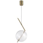 Lampa wisząca Amore w kolorze złotym z pojedynczym źródłem światła LED 12W. Charakteryzuje się okrągłym, przezroczystym kloszem oraz asymetrycznym metalowym ramieniem. Zawieszona na cienkim przewodzie z metalowym mocowaniem sufitowym.