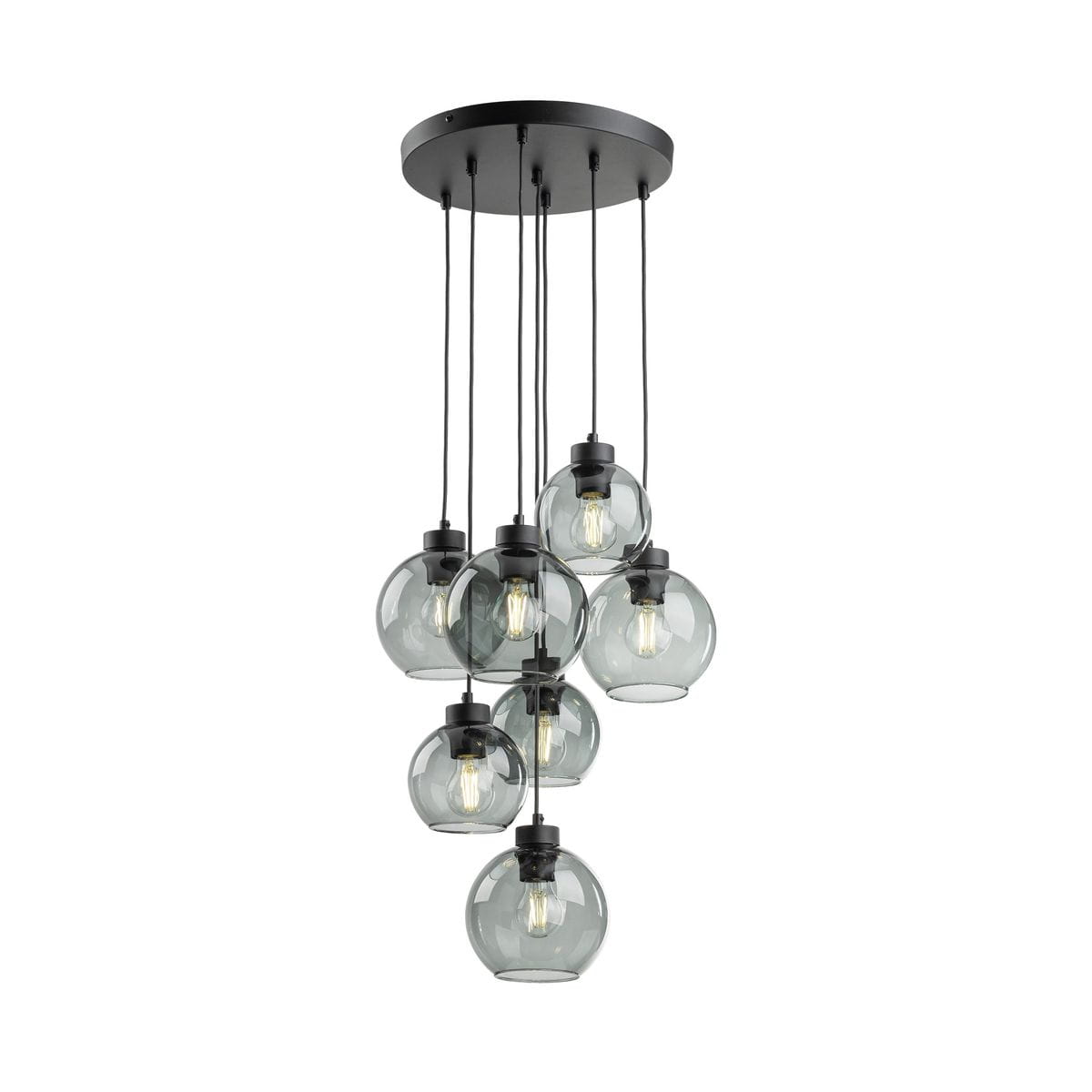 Lampa wisząca Cubus z siedmioma kulistymi kloszami w kolorze czarnym i grafitowym. Klosze wykonane z przezroczystego szkła, zawieszone na długich linkach. Montaż sufitowy, nowoczesny design. Ujęcie z przodu, eksponujące wszystkie klosze.