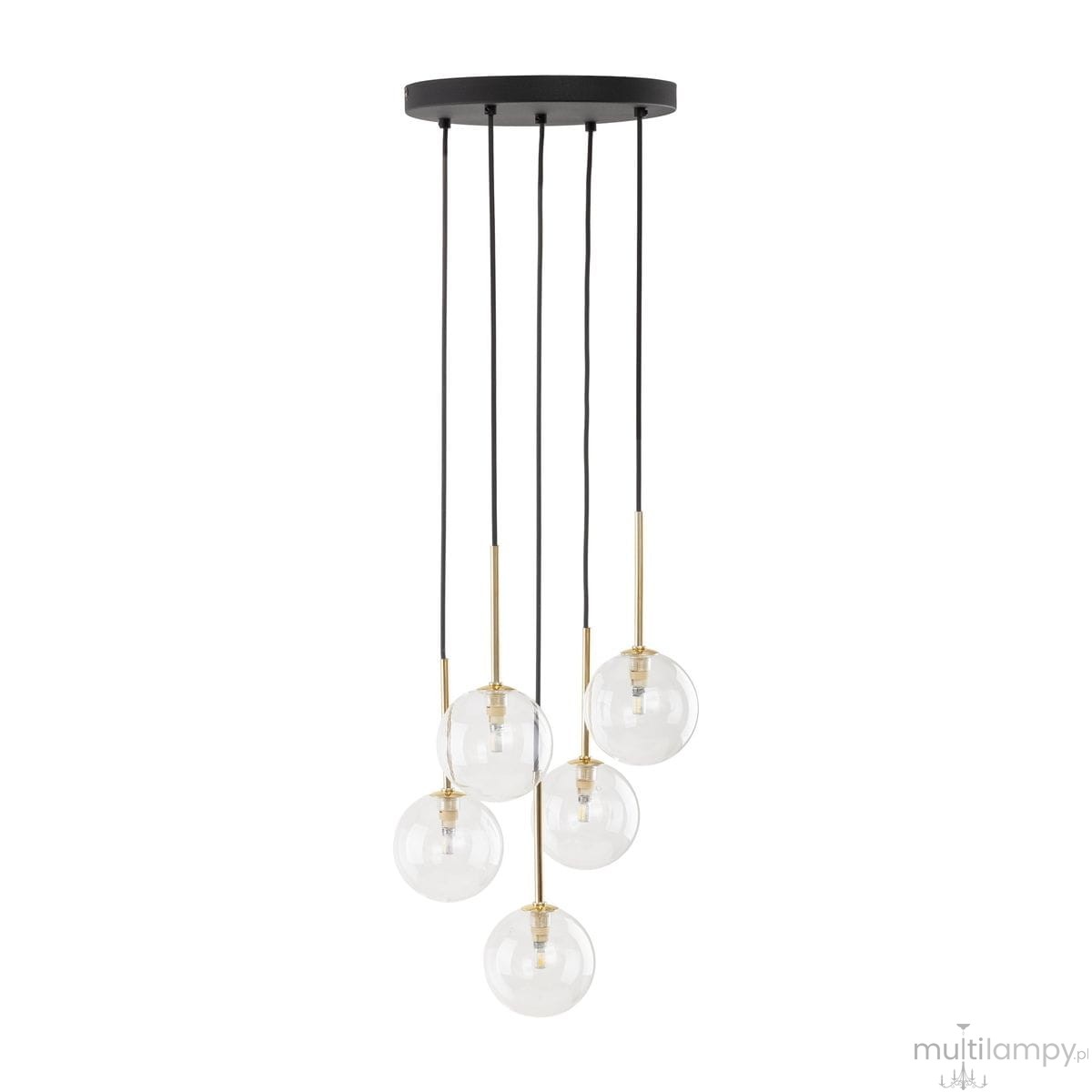 Lampa wisząca Nilos z pięcioma przezroczystymi kulami zawieszonymi na czarnych przewodach, z metalowymi złotymi elementami. Okrągła podstawka w kolorze czarnym. Zawieszona w pionie, idealna do nowoczesnych wnętrz.