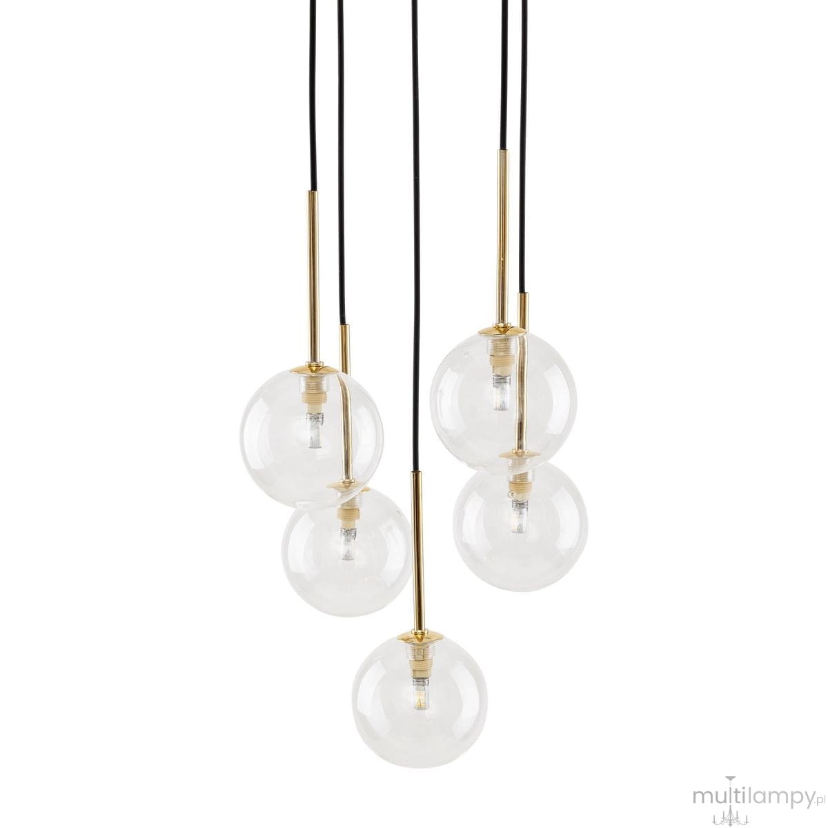 Lampa wisząca Nilos z pięcioma przezroczystymi kulami na czarnych przewodach, z metalowymi, złotymi mocowaniami. Kule mają gładką powierzchnię, a całość zawieszona jest w formie asymetrycznego układu. Idealna do nowoczesnych wnętrz.