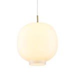 Lampa wisząca Boni D35 z jedną oprawą E27, w kolorze mosiądzu i białego szkła. Okrągła, matowa kula z delikatnym wykończeniem. Zawieszona na białym przewodzie, w pozycji wiszącej. Idealna do nowoczesnych wnętrz.