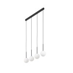 Lampa wisząca Martin z czarnym metalowym stelażem, zawierająca cztery białe kuliste klosze. Produkt zawieszony na długich kablach, prezentowany z przodu na jednolitym tle. Idealna do nowoczesnych wnętrz.