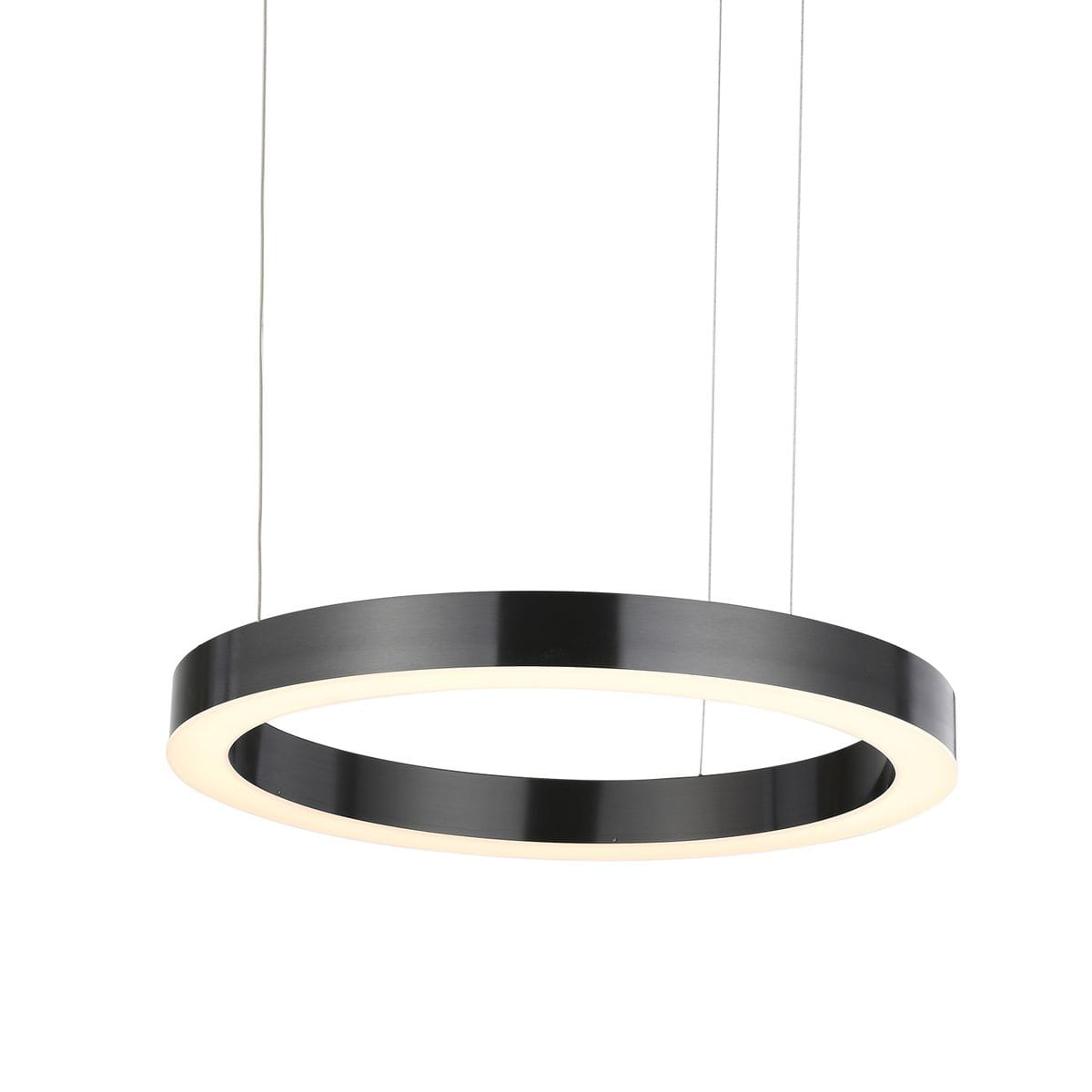 Lampa wisząca Circle 60+80 w kolorze czarnym, wykonana z metalu, o okrągłym kształcie. Wyposażona w diody LED o mocy 72W, z białym pierścieniem świetlnym. Zawieszona na cienkich linkach, widoczna z boku. Idealna do nowoczesnych wnętrz.