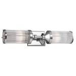 Kinkiet Paulson IP44 w chromowanej obudowie, z dwiema cylindrycznymi oprawami z przezroczystego szkła z pionowymi żłobieniami. Ujęcie frontalne, montowany na ścianie, elegancki design, idealny do łazienki lub nowoczesnych wnętrz.