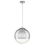 Lampa wisząca Flash D40 z chromowaną kopułą, zawieszona na cienkim kabelku. Okrągła forma z dolną częścią w białym kolorze, idealna do nowoczesnych wnętrz. Kąt ujęcia frontalny, na jednolitym tle.