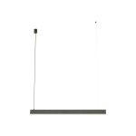 Lampa wisząca Luxe IP54, czarna, z jedną diodą LED o mocy 40W. Prosty, prostokątny kształt, zawieszona na cienkich żyłkach. Widoczny sufitowy uchwyt w kolorze czarnym. Tło białe, podkreślające nowoczesny design lampy.