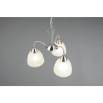Lampa wisząca Dobby z trzema kloszami w mlecznym kolorze, metalowa konstrukcja w niklu. Klosze mają zaokrąglony kształt, zawieszone na cienkich ramionach, umieszczona w centralnym punkcie. Tło szare, minimalistyczne.