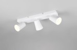 Lampa sufitowa Sharp w kolorze białym z trzema reflektorami GU10. Reflektory w kształcie stożków skierowane w różne strony, zamontowane na prostokątnej podstawie. Ujęcie z dołu, na jednolitym tle.