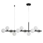 Lampa wisząca Mini Moon w kolorze czarnym, z 11 kulistymi kloszami z białego szkła. Konstrukcja z czarnych metalowych rurek, zawieszona na cienkim przewodzie. Nowoczesny design, idealna do przestronnych wnętrz.
