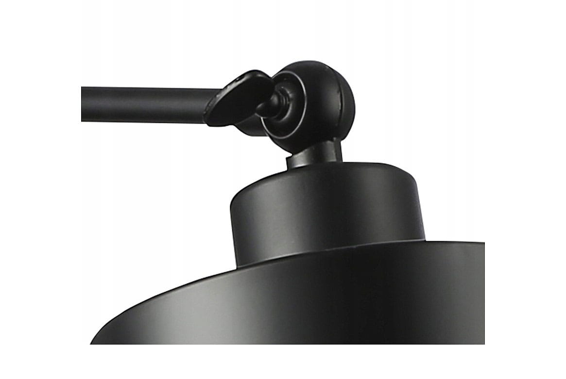 Kinkiet Elza w kolorze czarnym, z ruchomym wysięgnikiem. Widoczny detal mocowania z kulowym przegubem, umożliwiającym regulację kąta. Lampa przeznaczona na żarówkę E27, z nowoczesnym, minimalistycznym designem.