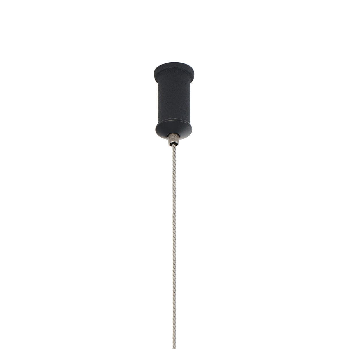 Czarna lampa wisząca Minima 80 z jednym źródłem LED o mocy 20W. Wykonana z materiałów metalowych, z prostym, cylindrycznym kloszem i przewodem mocującym, zawieszona w pionie. Tło białe, co podkreśla minimalistyczny design produktu.