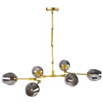 Lampa wisząca Modern Orchid 6xE27 w kolorze złotym z dymionymi kloszami. Posiada sześć okrągłych kloszy z przezroczystego szkła, zawieszona na złotej metalowej konstrukcji. Ujęcie z dołu, ukazujące detale i kształt kloszy.