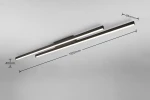Czarna lampa sufitowa Odio z dwoma diodami LED, o wymiarach 1100 mm długości i 85 mm szerokości. Posiada prostokątny kształt i płaską konstrukcję, z widocznym źródłem światła umieszczonym wzdłuż krawędzi. Wysokość 40 mm.