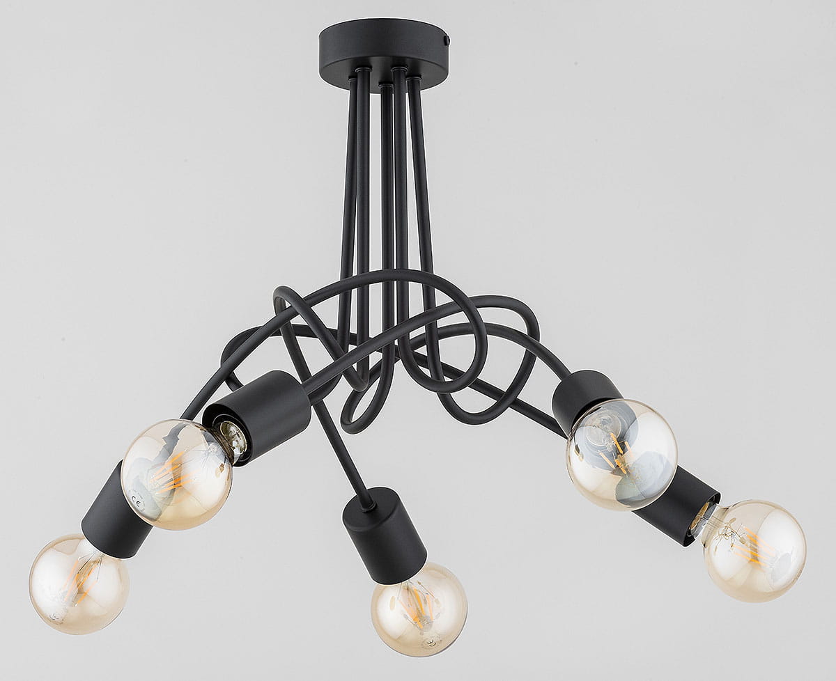 Lampa wisząca Disel Long z pięcioma oprawami E27, czarna, z metalowymi, skręconymi przewodami. Żarówki w przezroczystych kloszach, montowana sufitowo. Prosty design, idealna do nowoczesnych wnętrz.