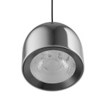 Lampa wisząca Petite z niklową obudową, okrągła, z przezroczystym kloszem. Ujęcie z dołu, pokazujące szczegóły światła LED 6W. Produkt zawieszony na cienkim przewodzie, na jednolitym tle.