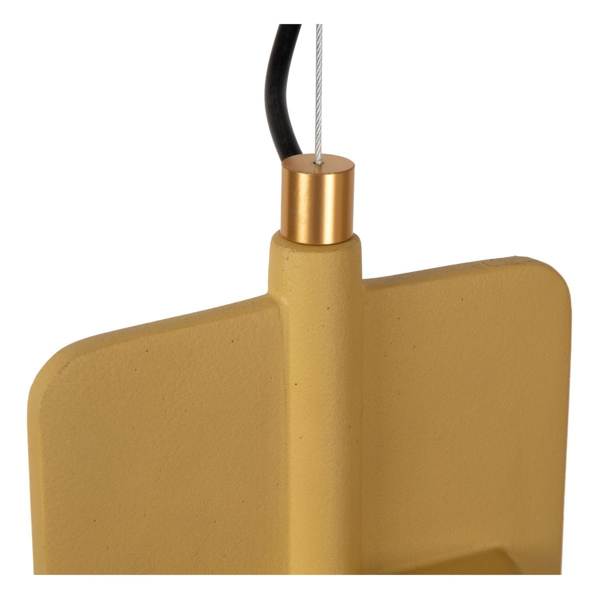 Lampa wisząca Ninja 1xE27 w kolorze czarnym i żółtym, z metalowym mocowaniem w kolorze złotym. Ujęcie z bliska, pokazujące detal mocowania i teksturę żółtej obudowy. Prosta forma, idealna do nowoczesnych wnętrz.